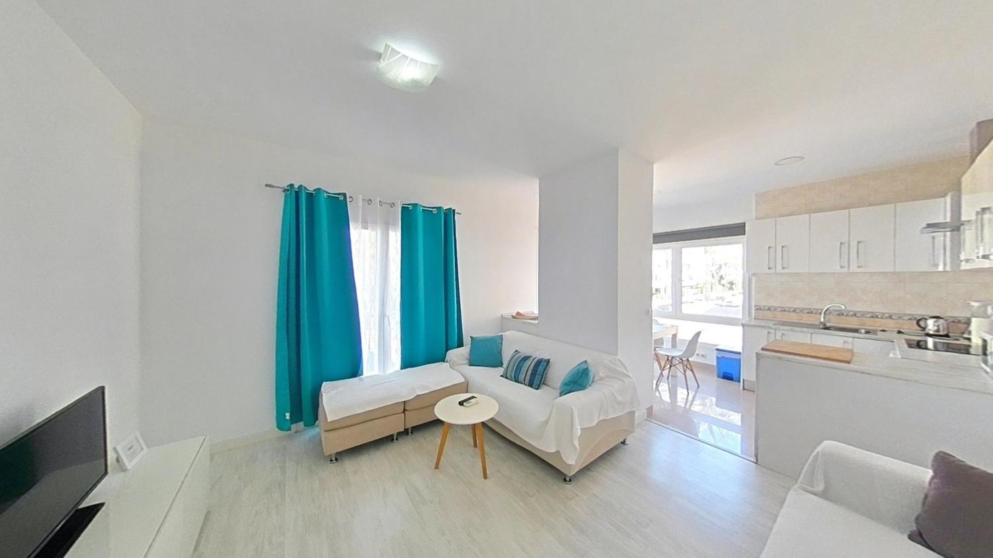Апартаменты Benalroma A 50 Metros De La Playa! Бенальмадена Экстерьер фото