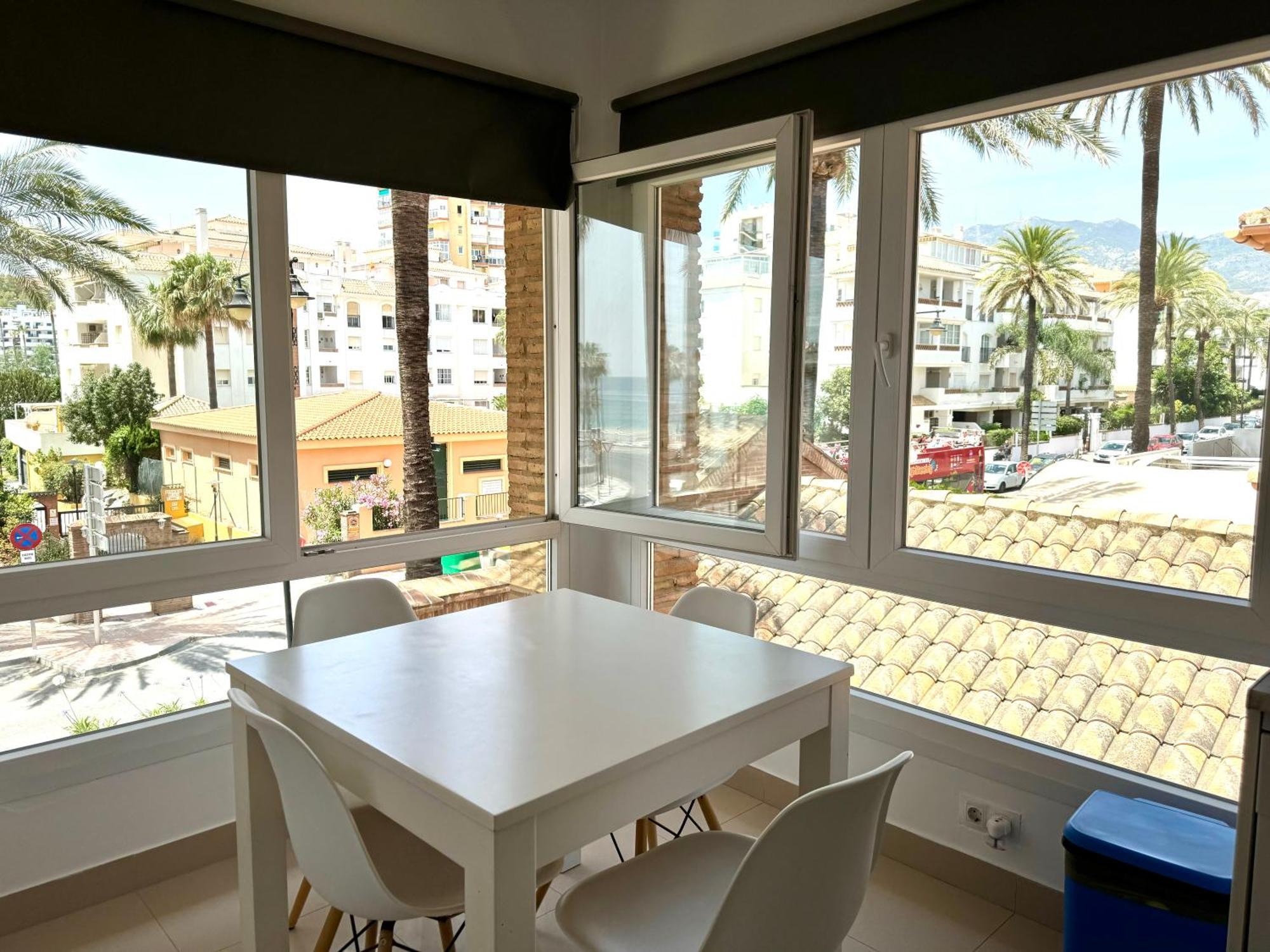 Апартаменты Benalroma A 50 Metros De La Playa! Бенальмадена Экстерьер фото